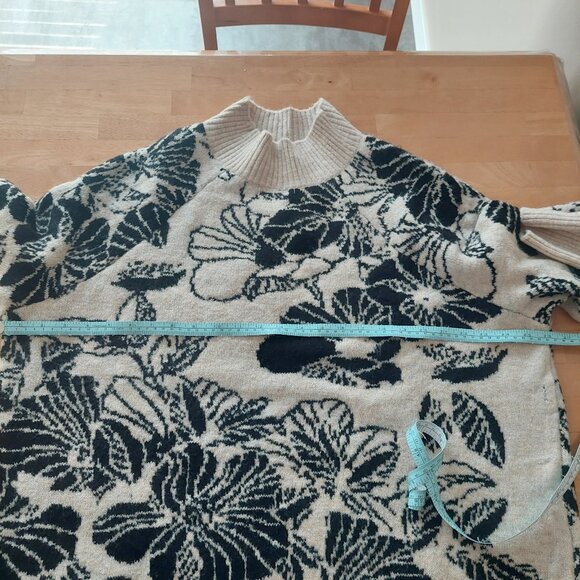 Liz Claiborne Plus Size Mock Neck Acrylic Blend Floral Sweater Women's Size 1X - Picture 9 of 12